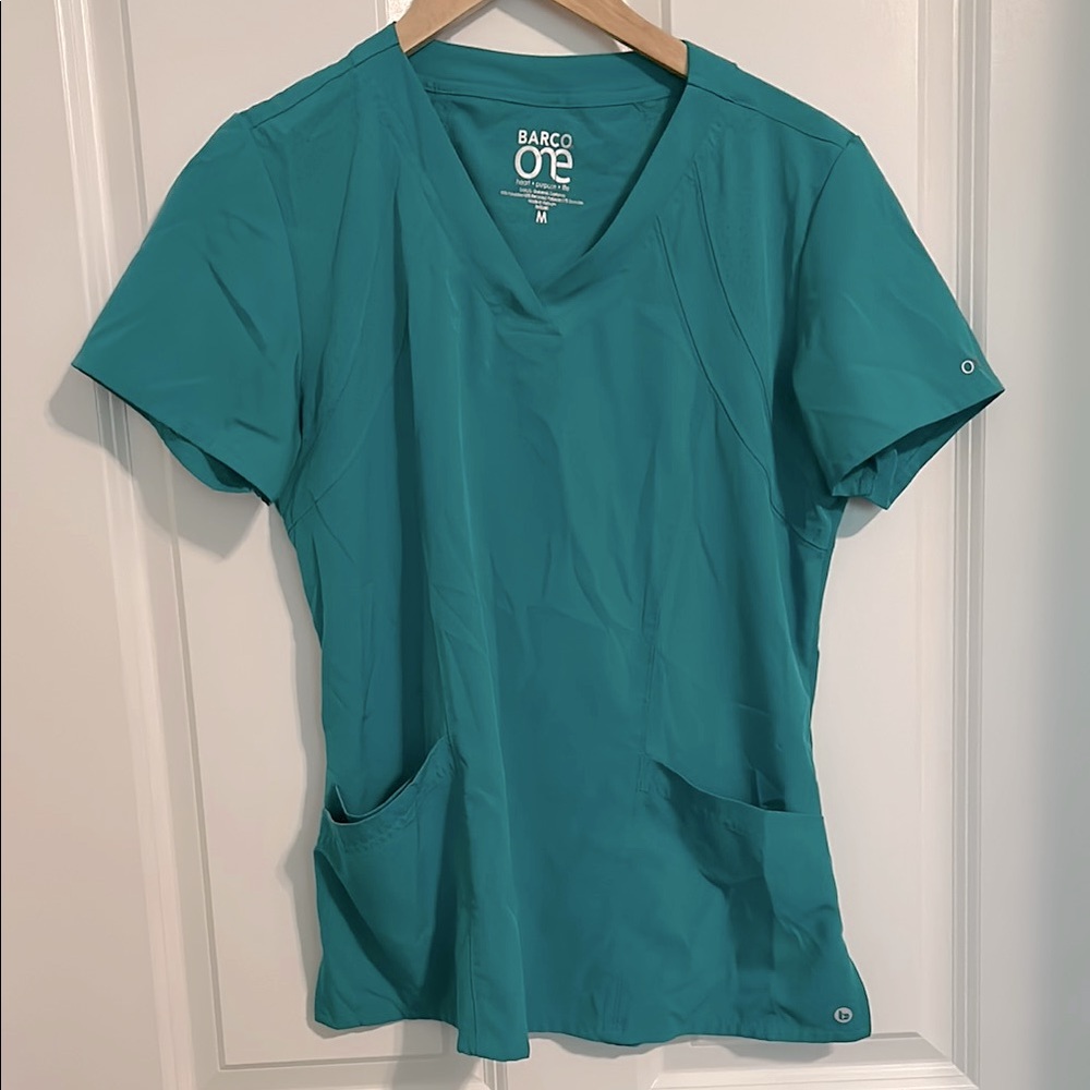 Barco One Scrub Top